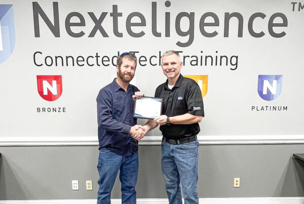 Tampa Crane & Body technicians receives Nexteligence training certification